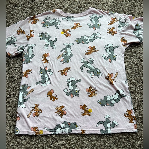 Tom and Jerry Tshirt Pink Allover print Size M unisex - Picture 4 of 4